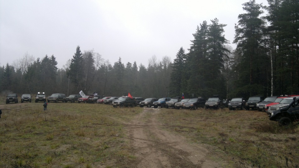 Все в кадр не влезли, ждем панораму — Jeep Cherokee (KK)