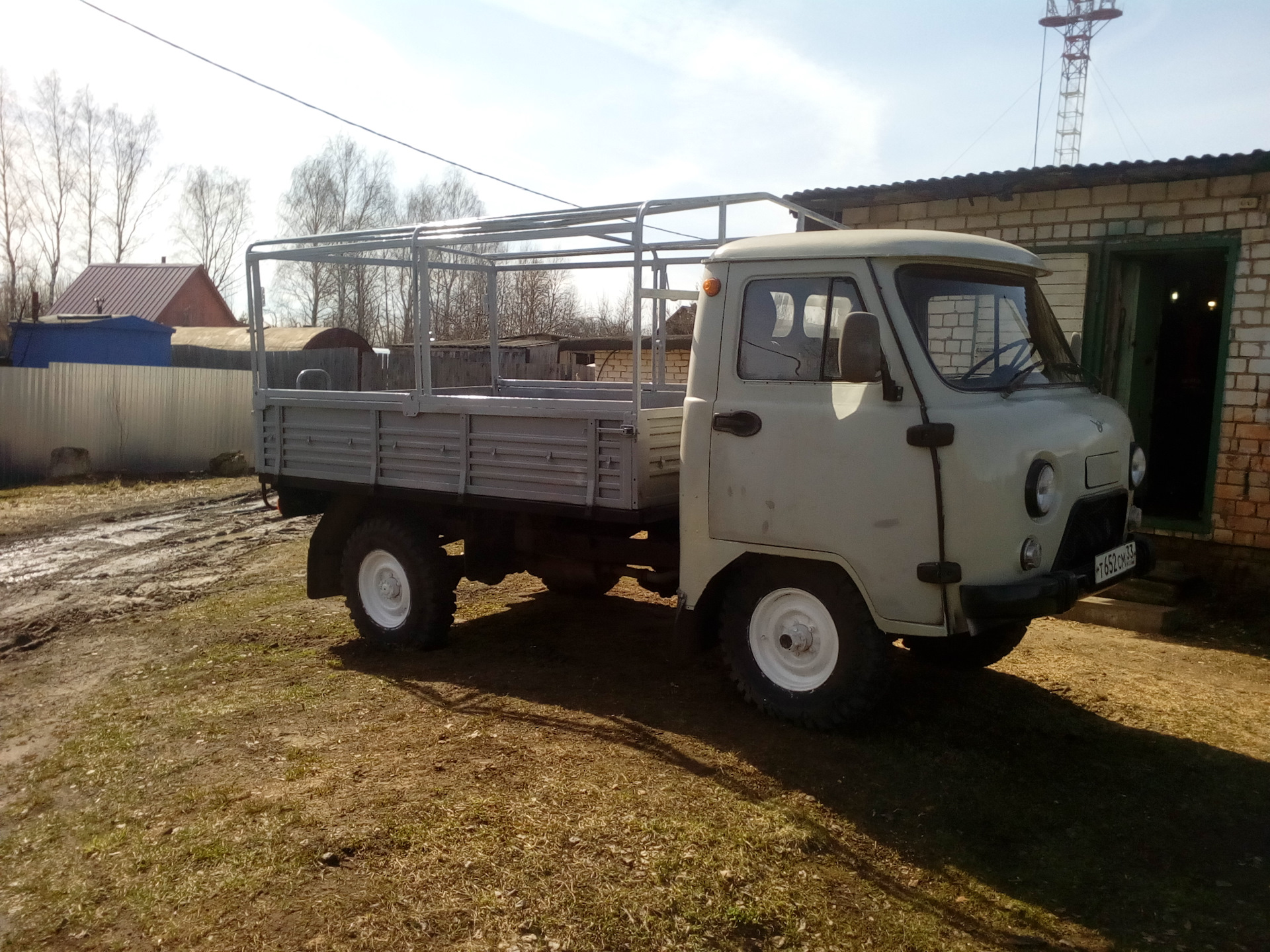 уаз 3303 бортовой пикап. колеса на уаз 3303. уаз 3303 на 33 колесах сафари. уаз 3303 на литье. уаз 3303 диски.