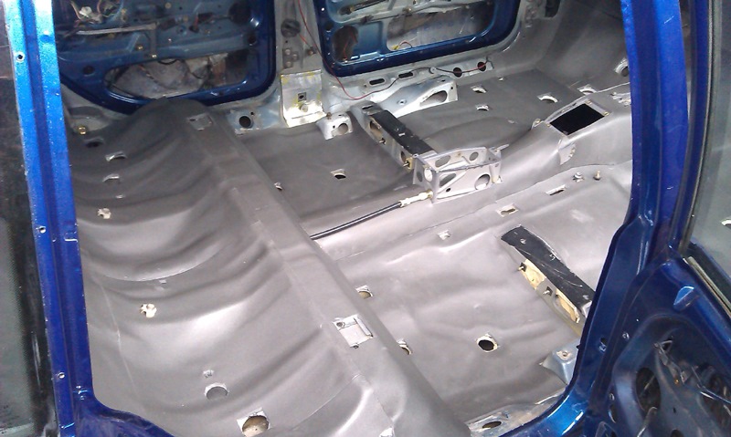 Шумовиброизоляция ч.2 Сплэн STP: — Volvo 760, 2,3 л, 1984 года | тюнинг ...