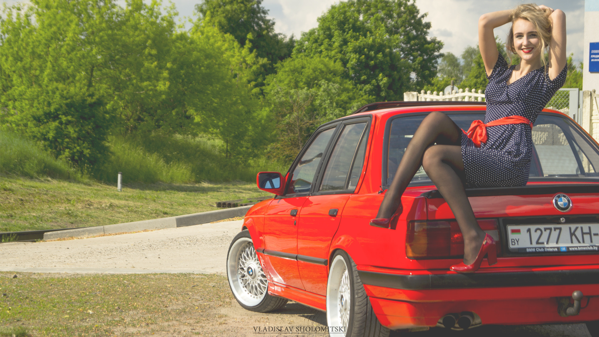 BMW e30 m3 Рё РґРµРІСѓС€РєРё