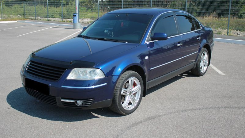 Куплю б у пассат б5. Volkswagen b5 2002. Volkswagen Passat b5 синий. Фольксваген Пассат 2002. Фольксваген Пассат 2002 1.8.
