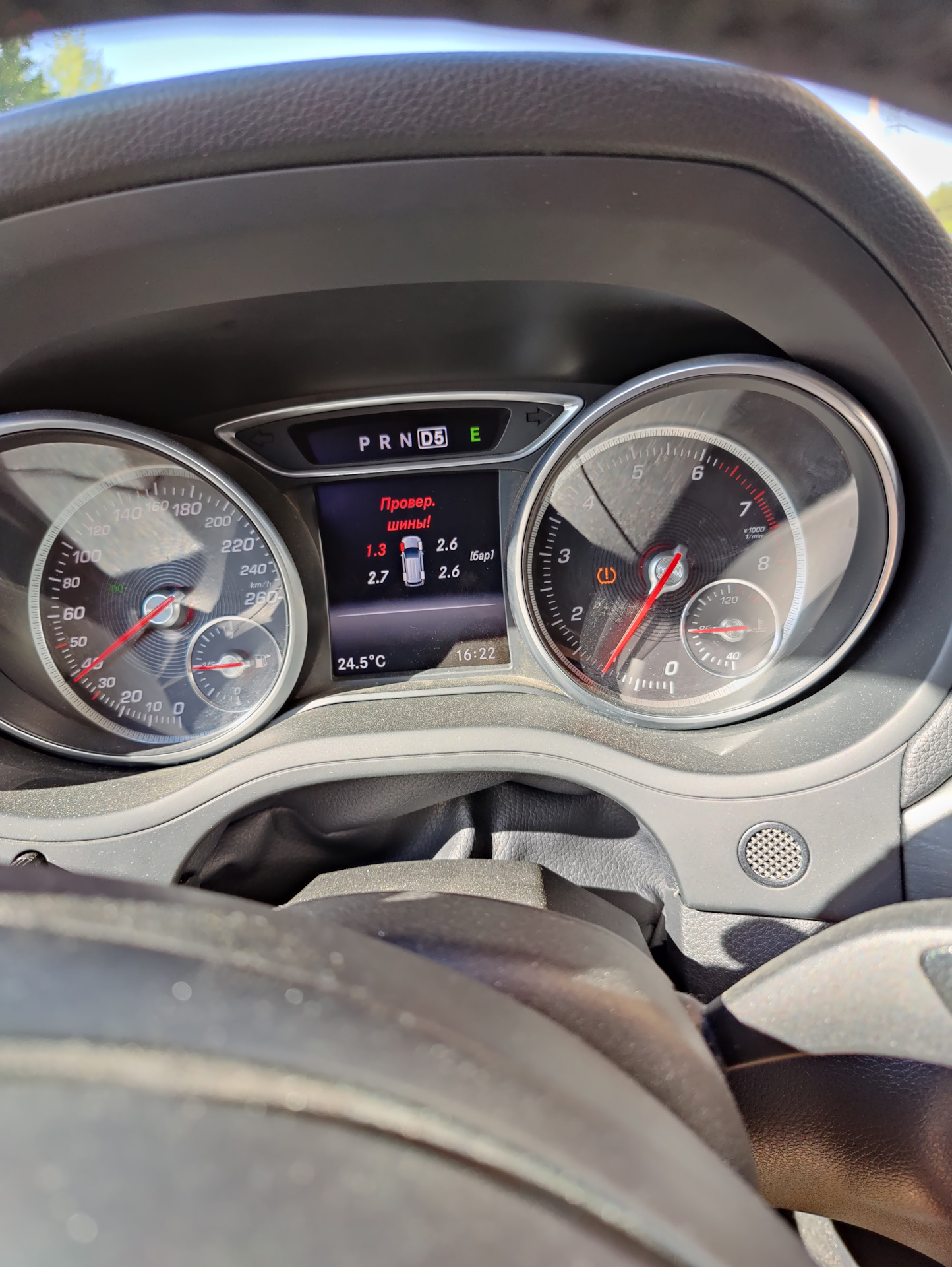 Ремонт: Выравнивание колесных дисков — Mercedes-Benz B-Class (W246), 1 ...