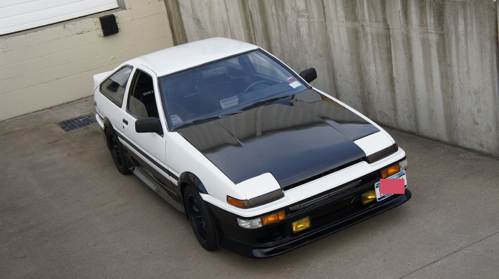 Тойота Королла GTS ae86 JDM