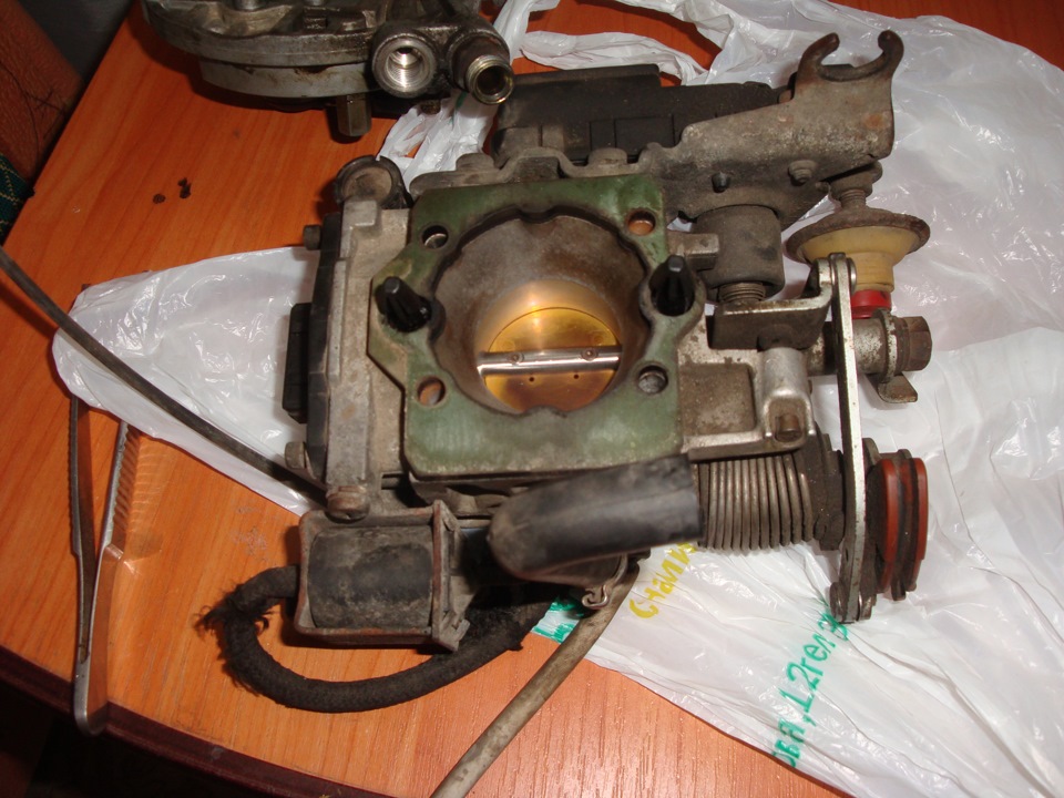 Моновпрыск. {part-1} Чистка — Volkswagen Golf Mk2, 1,8 л, 1989 года ...