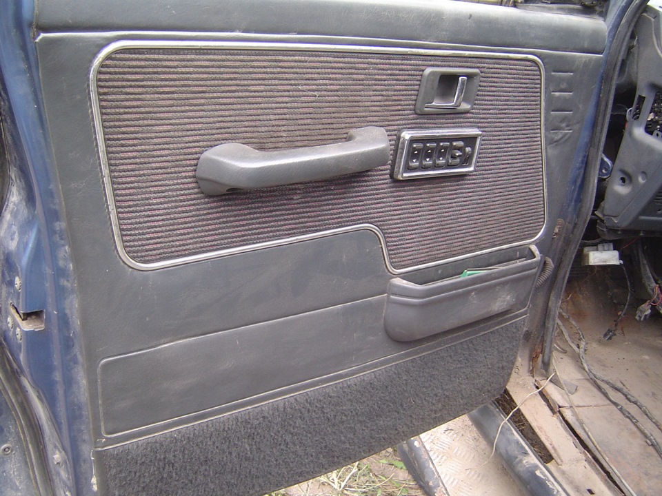 Фото в бортжурнале Mitsubishi Pajero (1G)