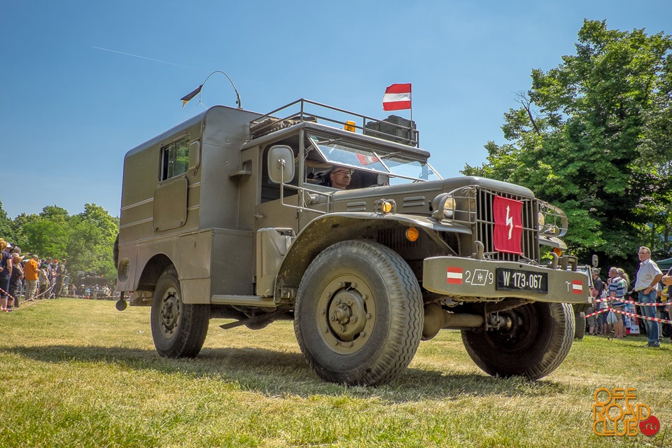 Р”РѕРґР¶ WC 51 Р Jeep Willys