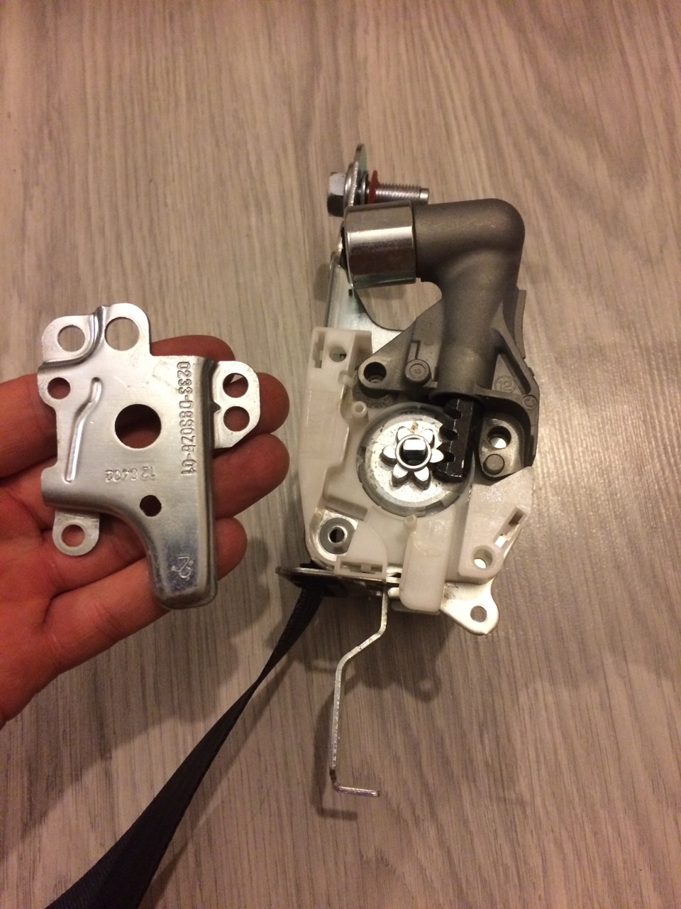 Часть 1 ремонт ремня безопасности с пиропатроном — SsangYong Kyron, 2,3 ...