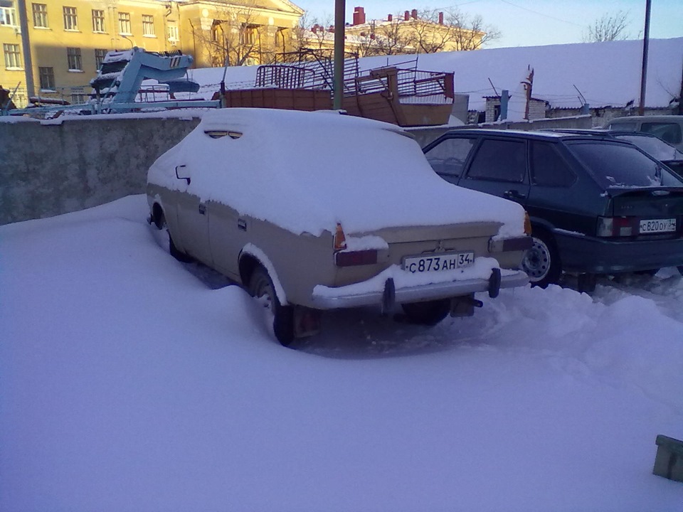 Загустело масло в двигателе. — ИЖ Москвич 412, 1,5 л., 1983 года ...