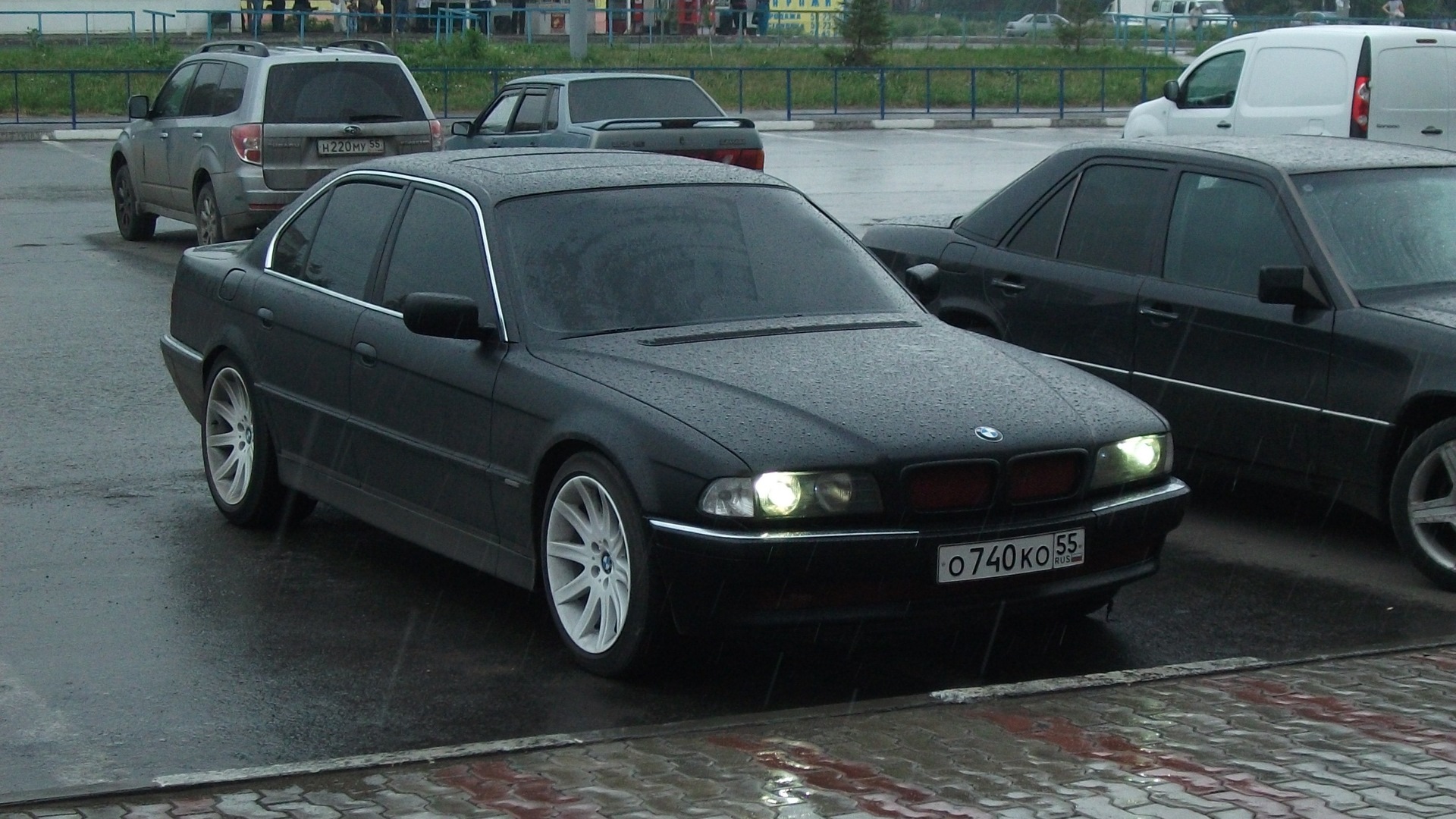 BMW 740 e38 бумер