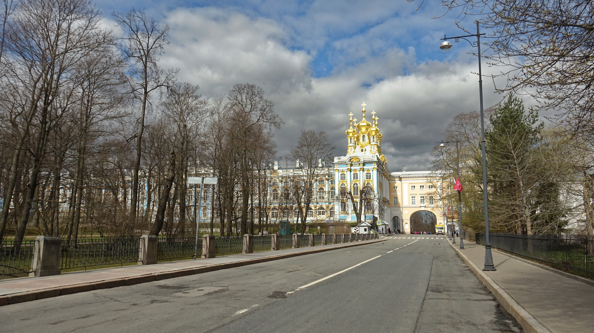 входы в екатерининский парк пушкин