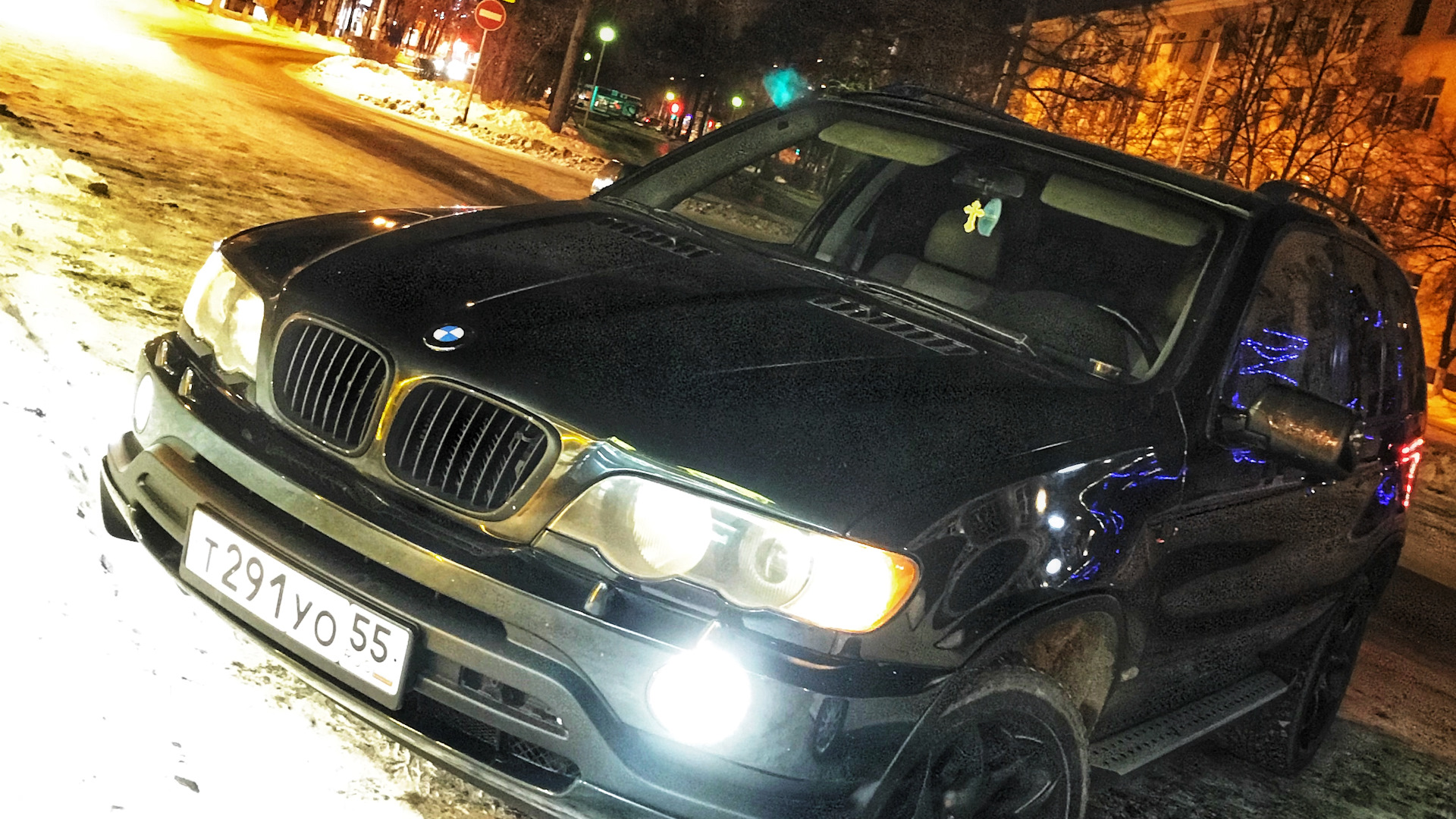 BMW X5 (E53) 4.4 бензиновый 2001 | Рычащий 4.4 😈😈 на DRIVE2