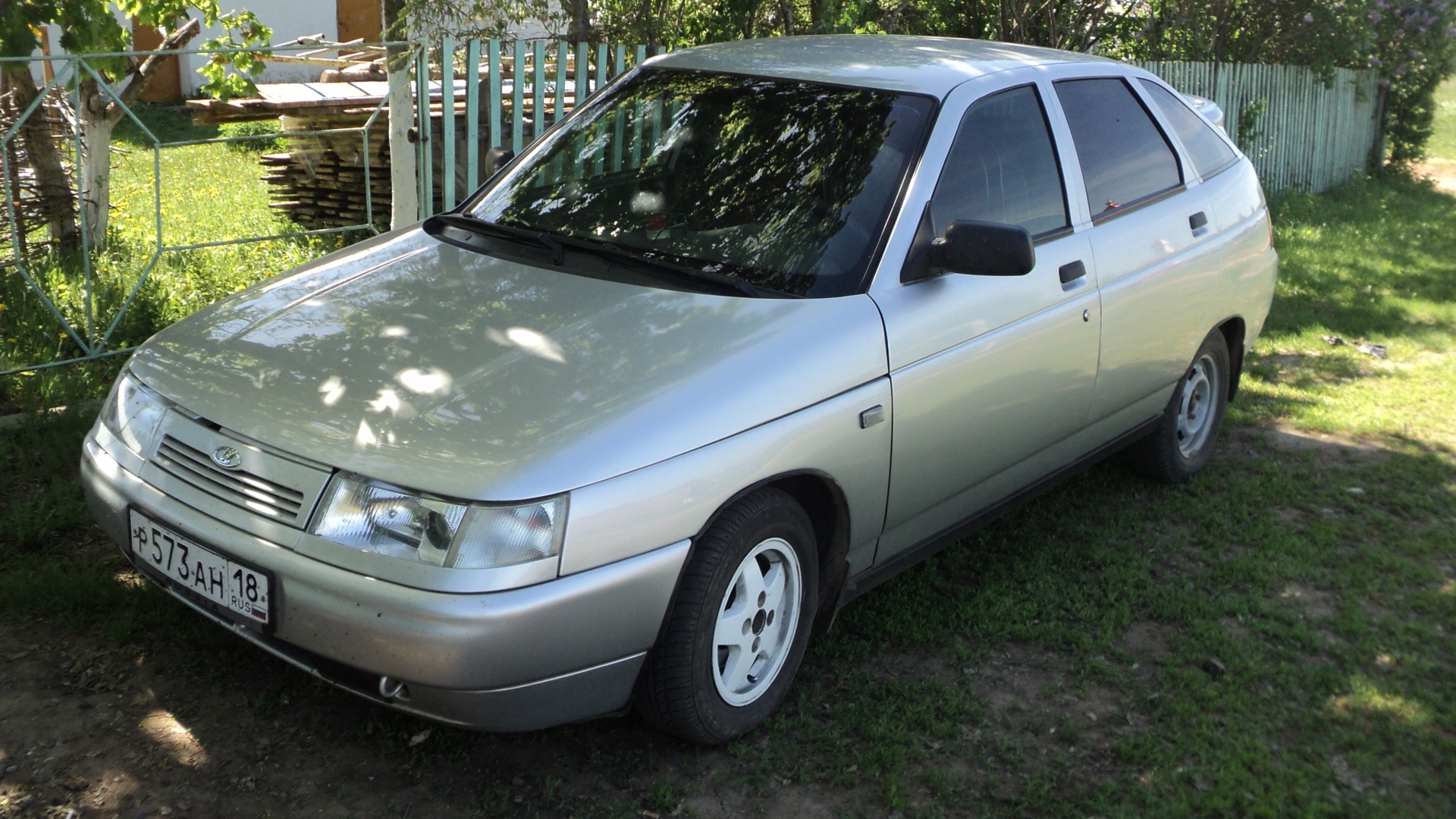 Lada 21121 1.6 бензиновый 2008 | серебристо-белый на DRIVE2