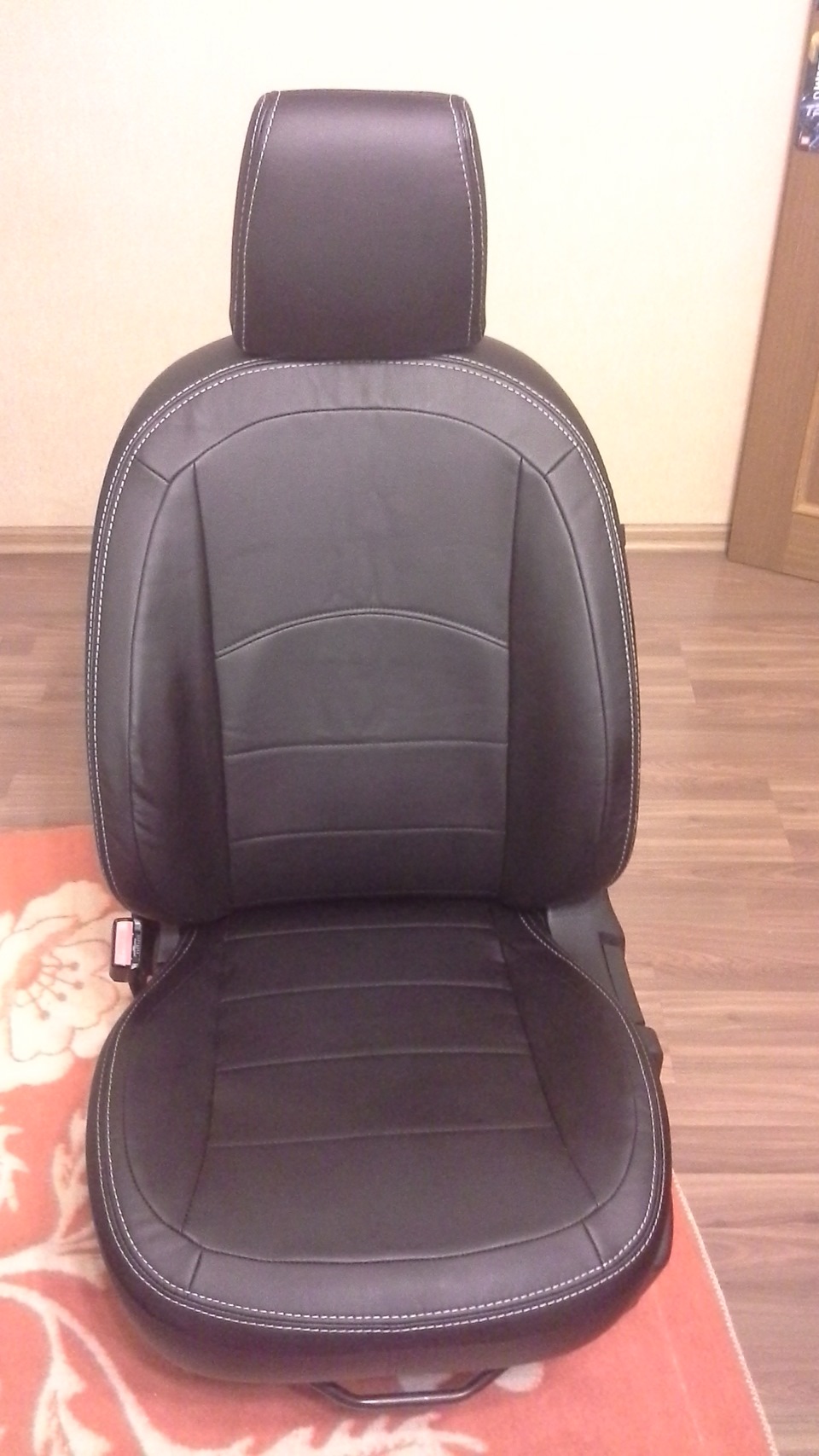 Чехлы Автофрант — Nissan Dualis, 2 л, 2007 года | аксессуары | DRIVE2