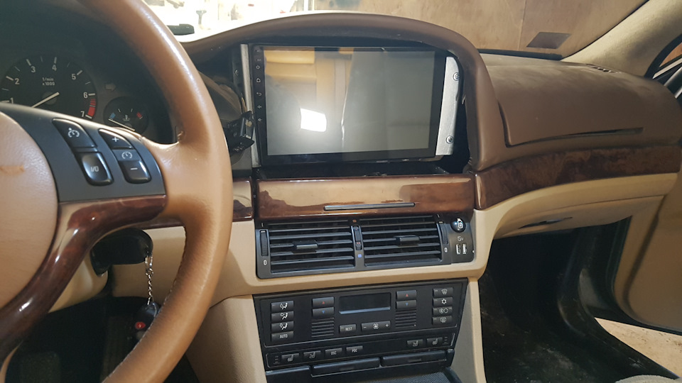 Фото в бортжурнале BMW 5 series (E39)