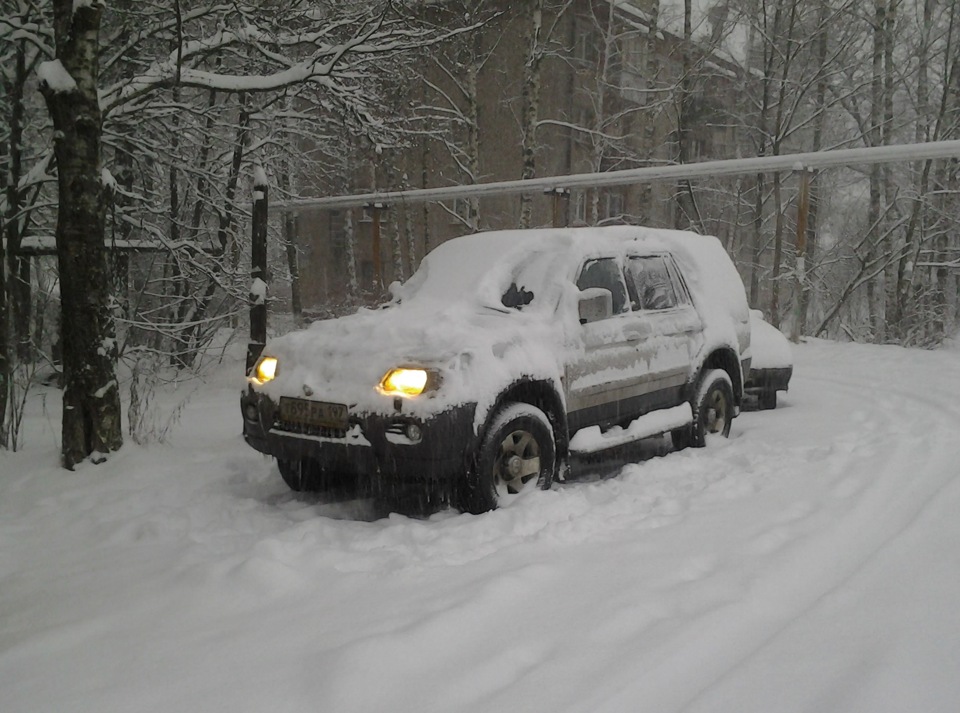 Водитель mitsubishi