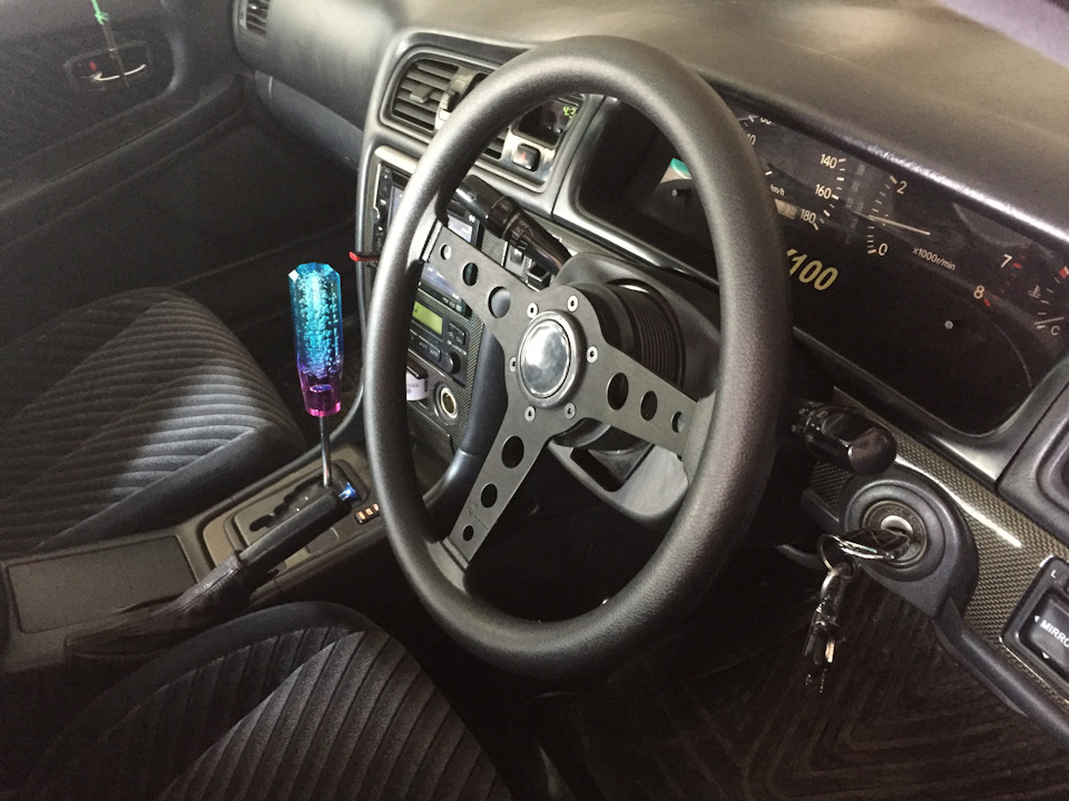 Руль фирмы Racing — Toyota Mark II (100), 2,5 л, 1997 года | стайлинг ...