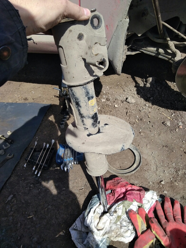 04_18 Замена опоры стоек, Замена сальника и штока КПП, регулировка ...