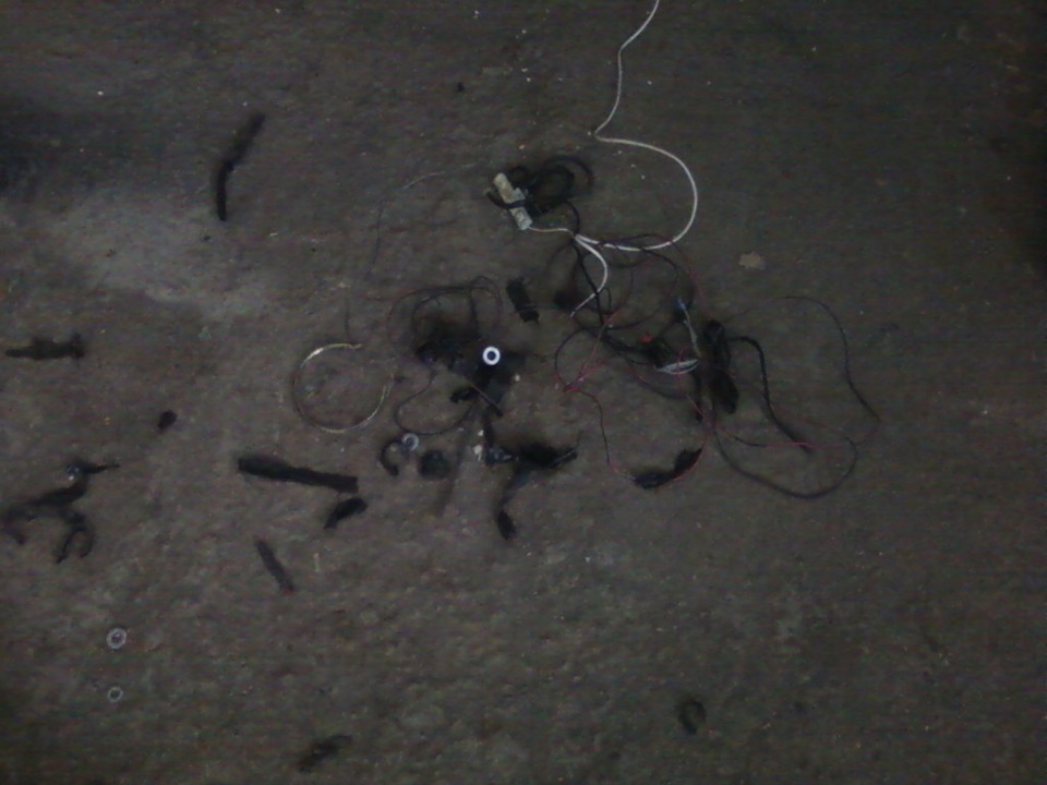 Подключение подогрева зеркал. — Toyota Caldina (210), 1,8 л, 2000 года ...