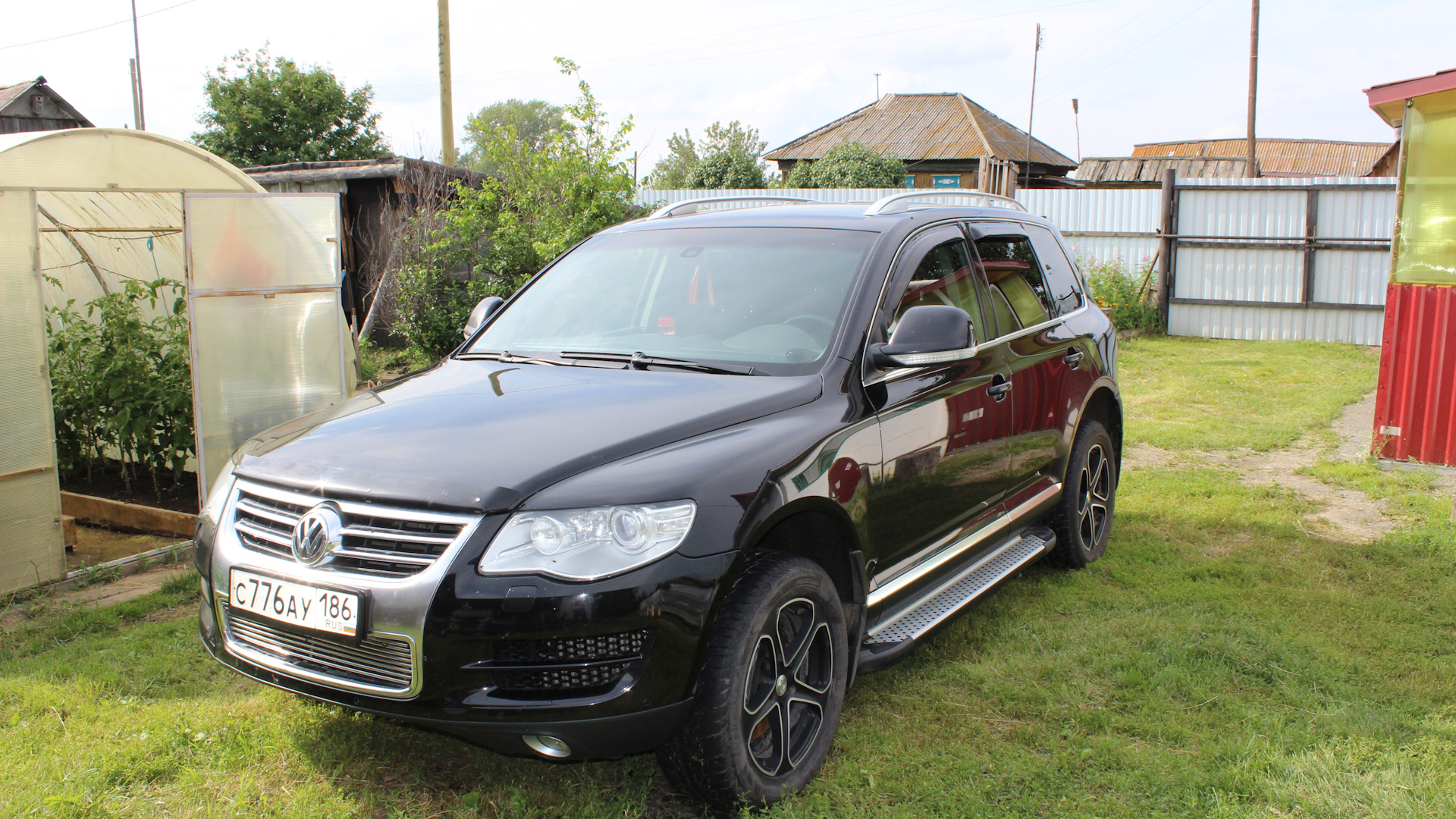 Туарег 2007 3.0 дизель. Volkswagen Touareg 2009 3.0 дизель. Туарег 2009 дизель. Туарег 2007 3.0 дизель белый. Аэрообвес Туарег 2008 3.0 дизель.