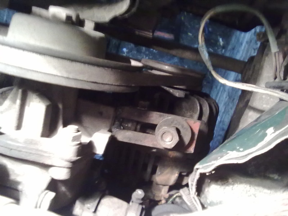 переделка натяжителя ремня генератора — Lada 2106, 1,6 л, 1998 года ...