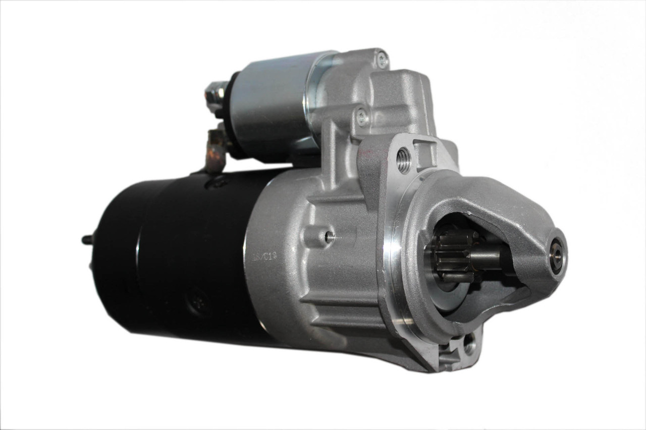 Car starter. Стартер на Мерседес Бенц 100 д. Стартер 12 v 2.2 KW d470410. Стартер Мерседес 207d 616. Мерседес 207 стартер двигатель.