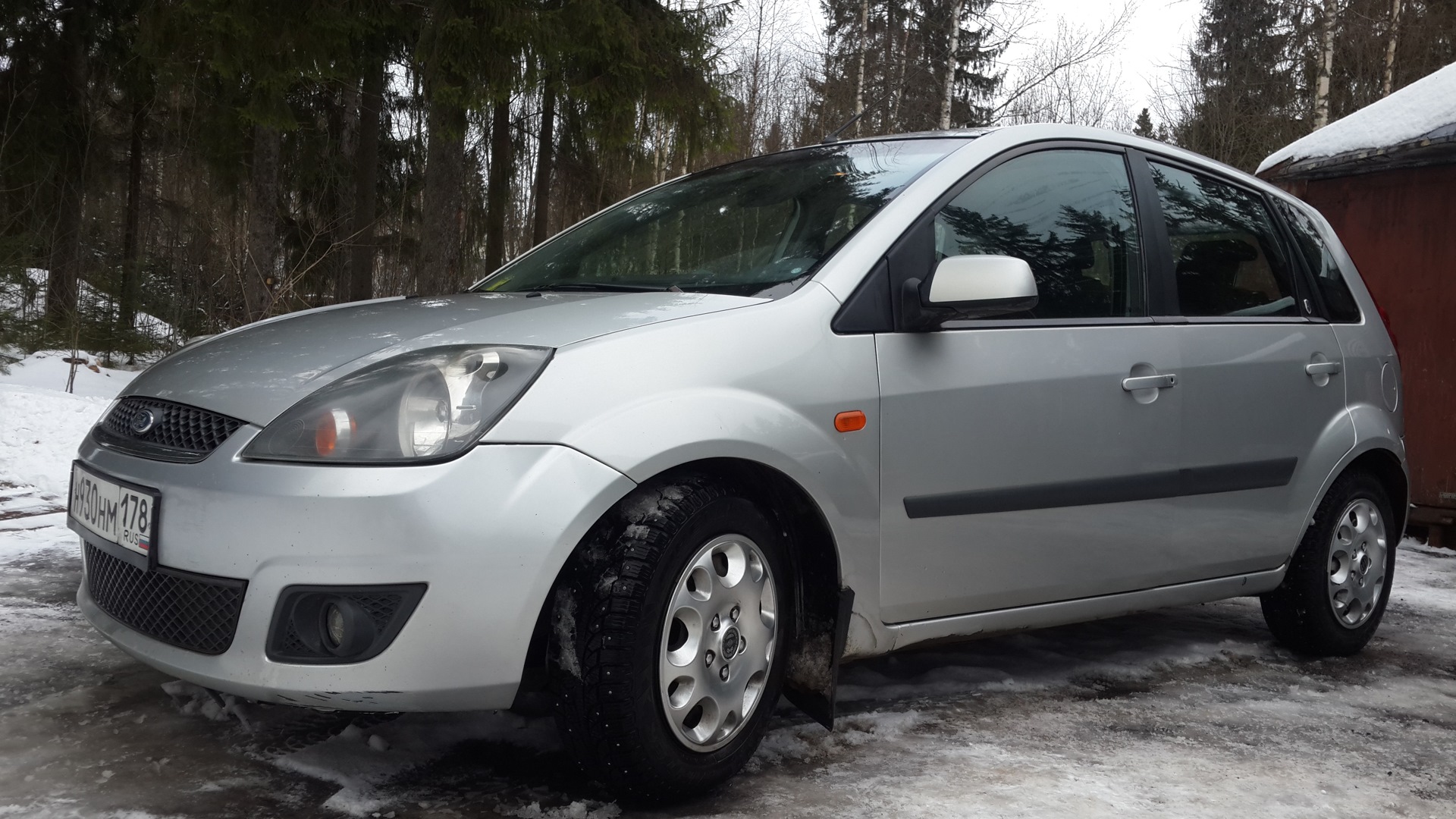 Робот ford fiesta. Ford Fiesta 2006 1.4. Форд Фиеста 1.4 2006. Форд Фиеста 2006 1.4 робот. Форд Фиеста 2007 1.4 робот.