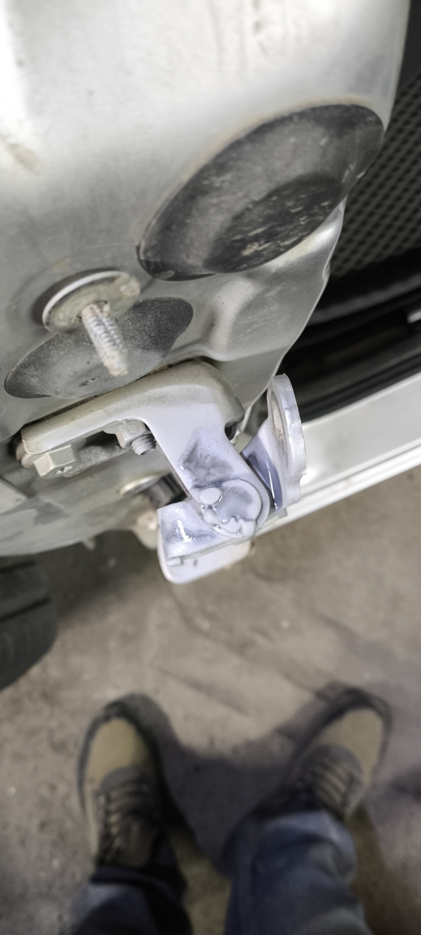 Ну и прихвачено сваркой — Renault Megane II