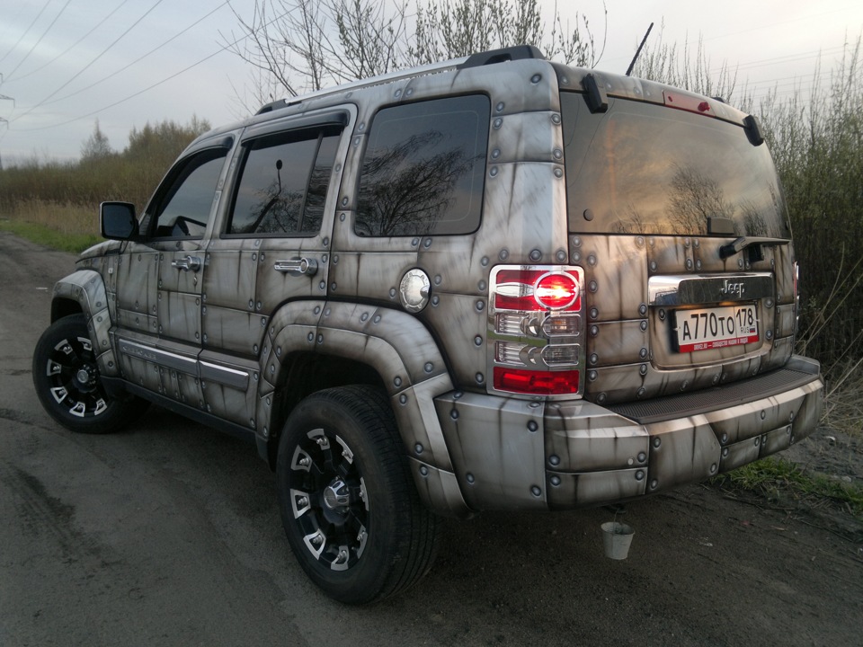 Фото в бортжурнале Jeep Cherokee (KK)