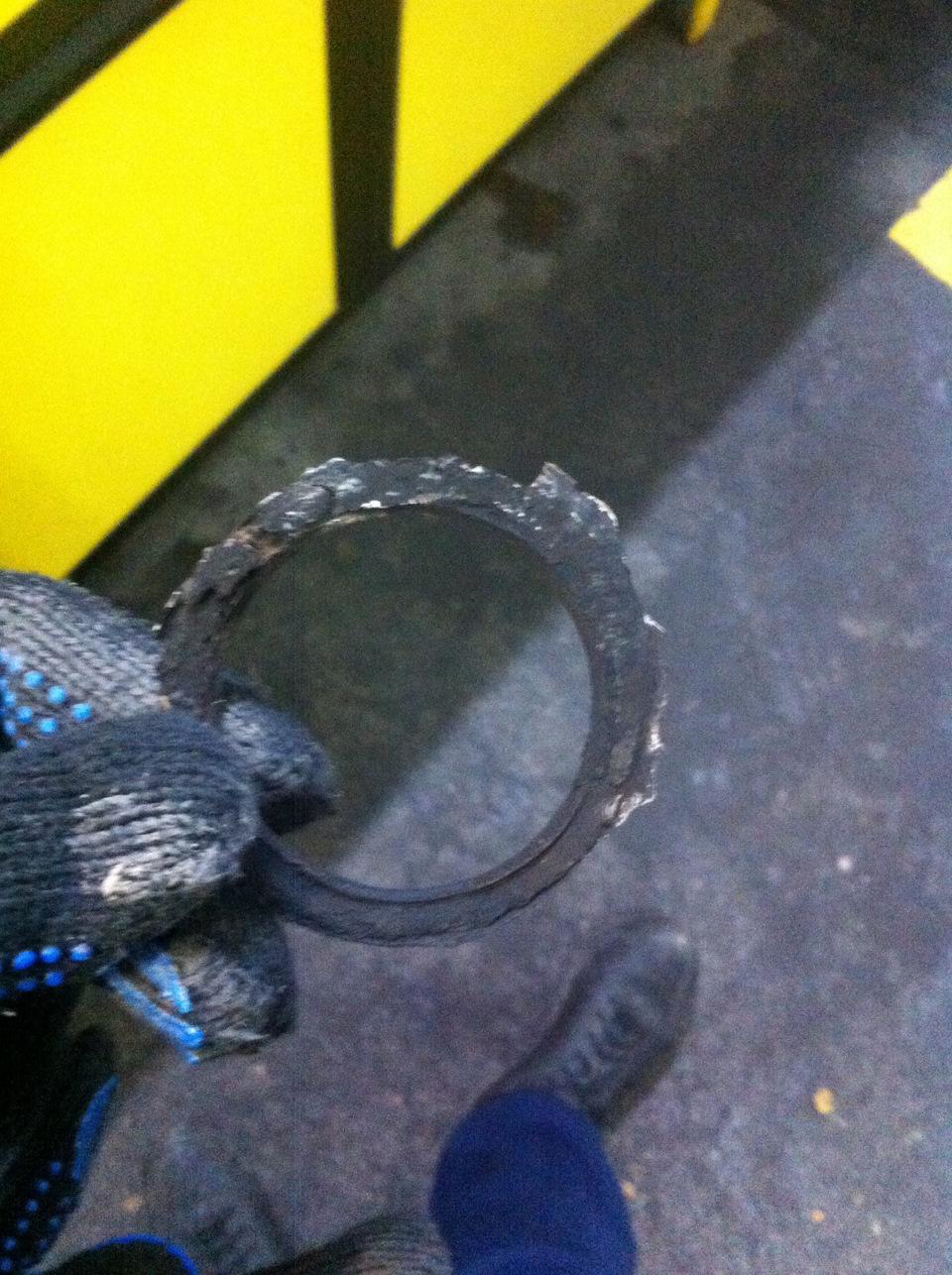 Замена кольца трубы глушителя — Toyota Sprinter (100), 1,5 л, 1992 года ...