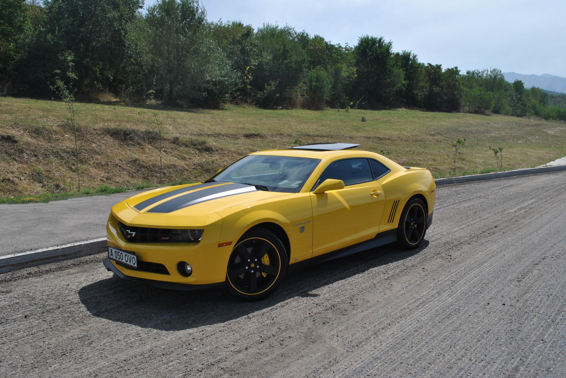 Chevrolet Camaro 2022 Bumblebee