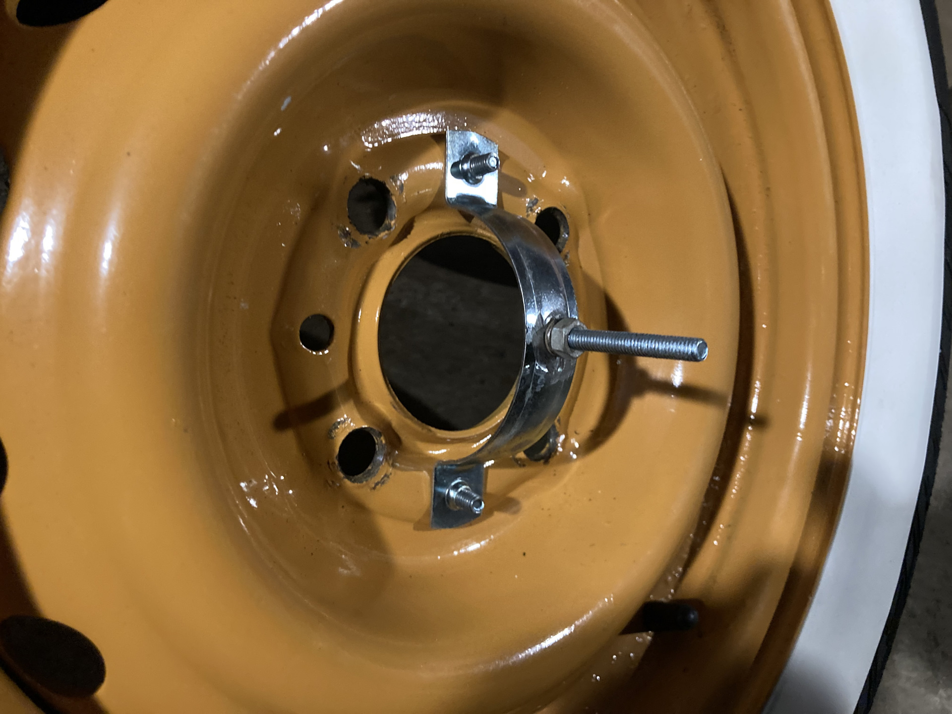 Крепление хром колпаков по дешману… — Lada 21065, 1,5 л, 1999 года ...