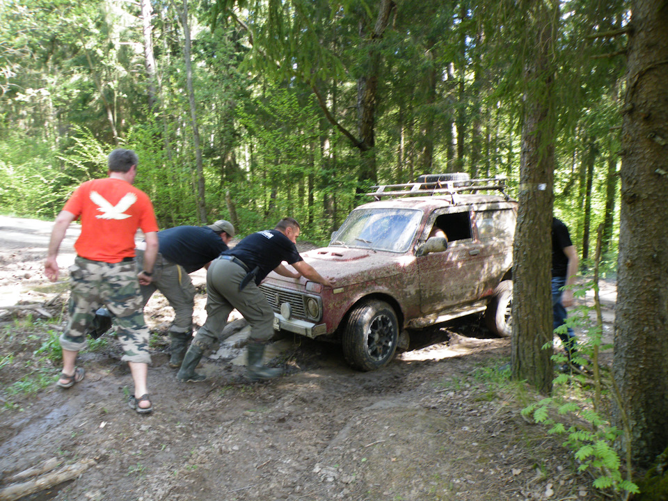 Фото в бортжурнале Nissan Patrol (Y61)
