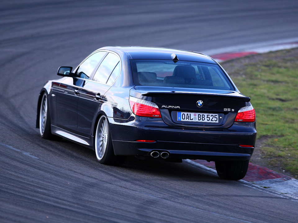 BMW m5 e60 Alpina b5