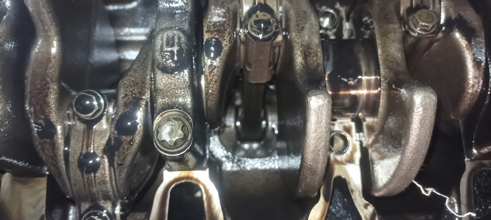 Замена упорных колец коленвала — Renault Megane III, 1,5 л, 2010 года ...