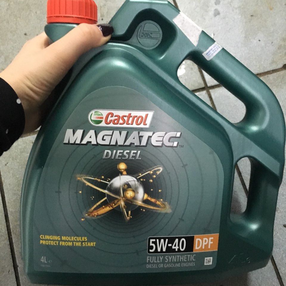 Кастрол шкода. Кастрол шкода. 157b1b castrol castrol edge 5w40 c3 titanium синтетическое мотор. Кастрол 5w30 edge 5л. Castrol edge 5w-30 ll.
