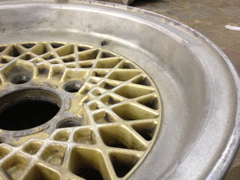 Полировка диска BBS — Volkswagen Golf Mk6, 1,4 л, 2009 года | своими ...