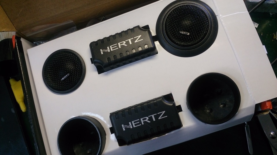 Hertz ht. Hertz ht25. Твитеры Hertz ht25. Hertz HT 25 оригинал. Hertz HT 25 подделка.