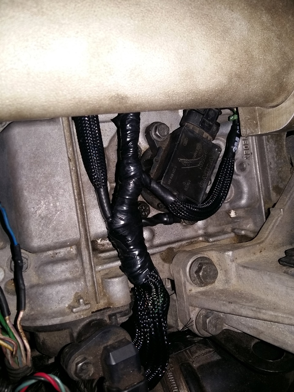 Фото в бортжурнале Volvo V70 R (2G). Запчасти на фото: 509522