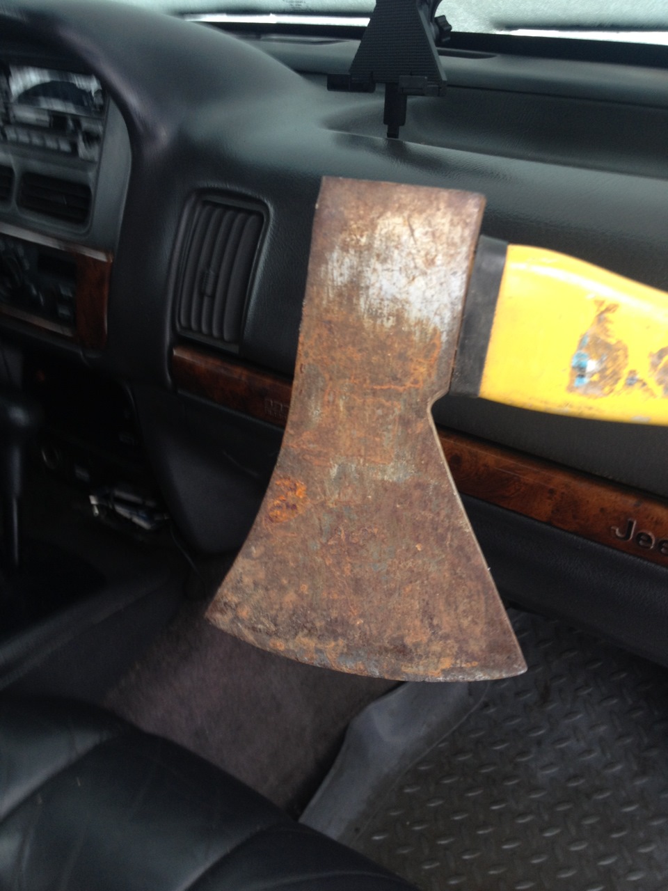 a5cb586s 960 Как открыть бардачок без ключа