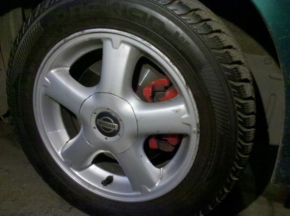 Зима Nokian W — Nissan Almera II (N16), 1,5 л, 2002 года | шины | DRIVE2