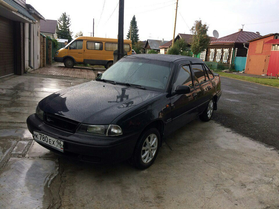 Xn n 100 n. Daewoo Nexia n100 черный. Дэу Нексия n100 чёрного цвета.