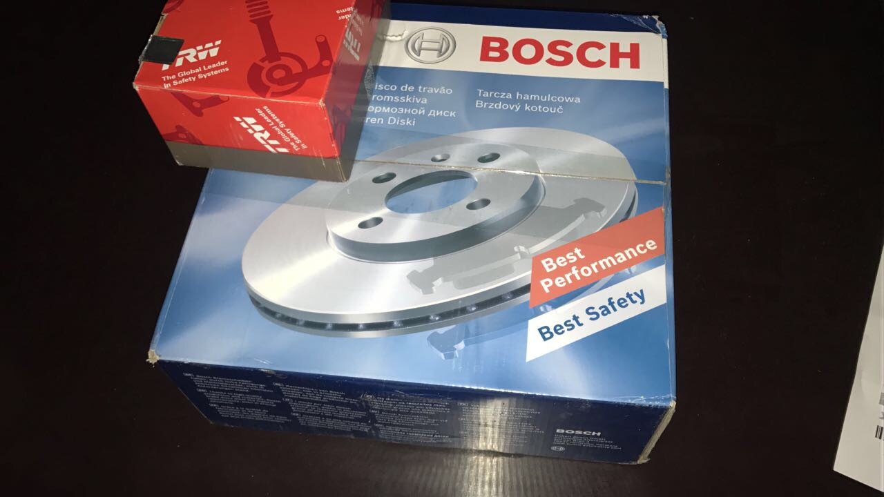 Bosch отзывы. Диски тормозные бош Солярис 2012. Передний тормозной диск Bosch 0986479s70.