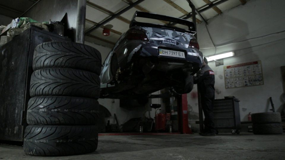 Фото в бортжурнале Subaru Impreza WRX STI (GD)