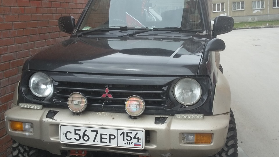 Mitsubishi Pajero Junior 1.1 бензиновый 1996 | на DRIVE2