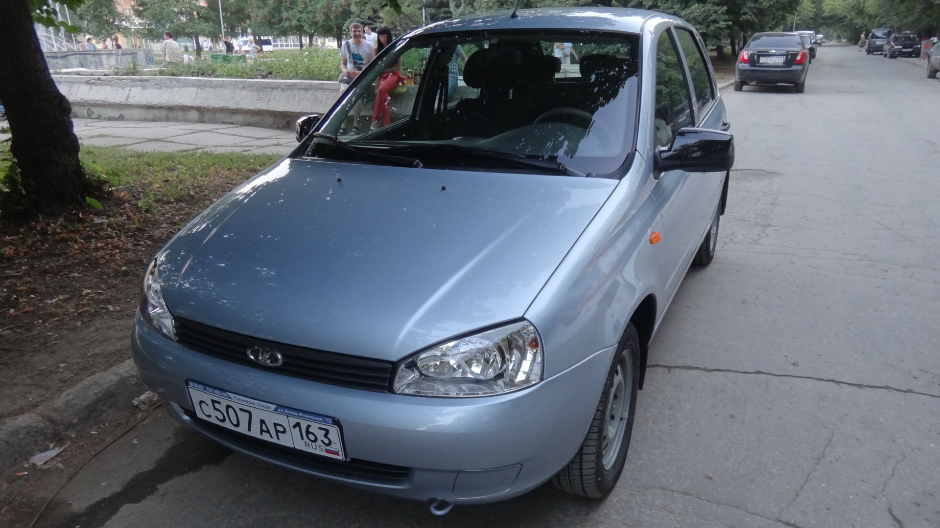 Цвета калина 1 снежная королева. Калина седан цвет боровница. Калина опал. Калина опал. Калина 1 боровница хэтчбек.