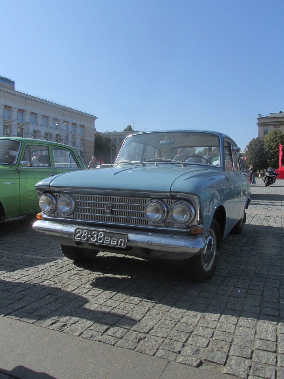 Выставка ретро автомобилей. Воронеж 19.09.2015 — ИЖ Москвич 412, 1,5 л,  1973 года | встреча | DRIVE2