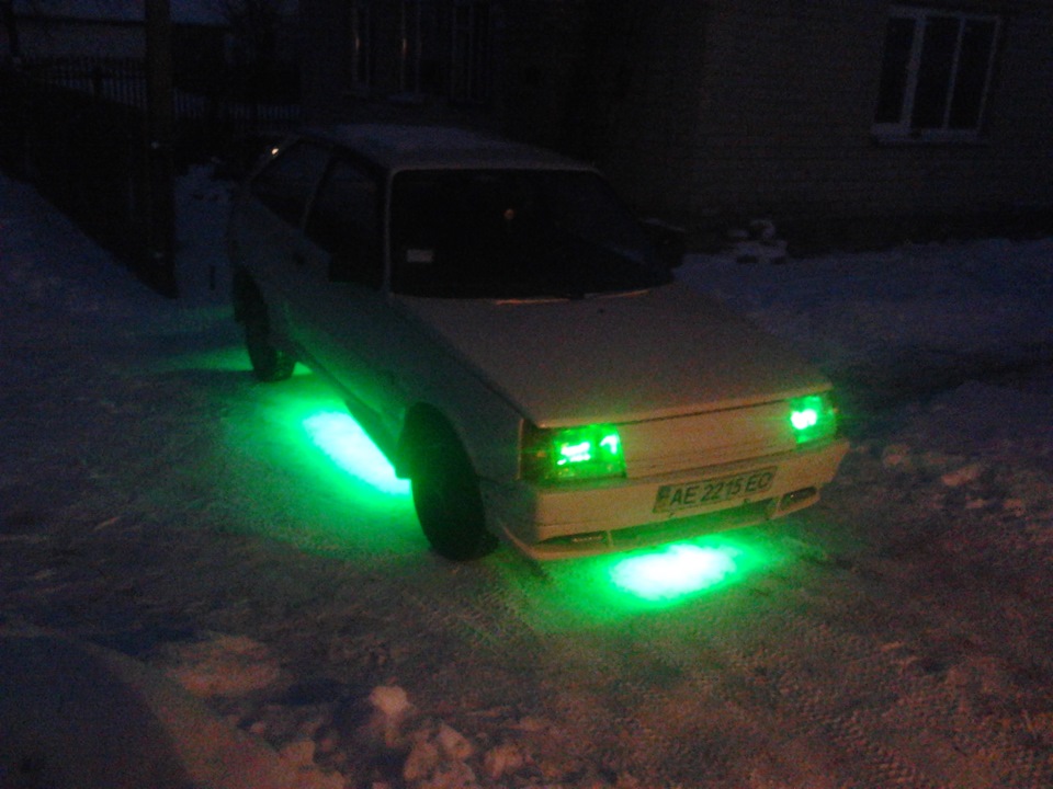 Подсветка днища — ЗАЗ 1102, 1,1 л, 1991 года | своими руками | DRIVE2