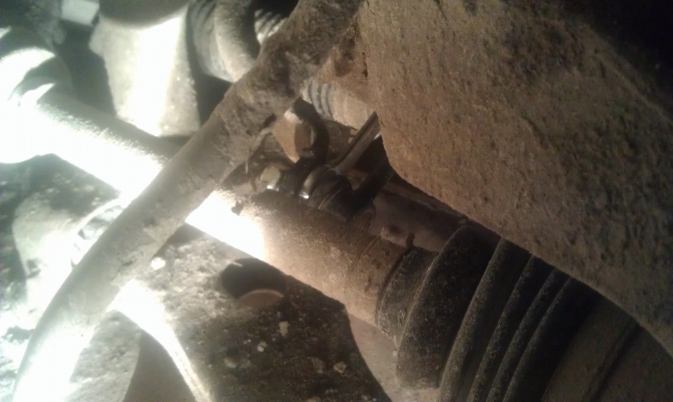 "Слегка" погнулась тяга стаба си-макса — Ford Focus II Sedan, 1,6 л ...