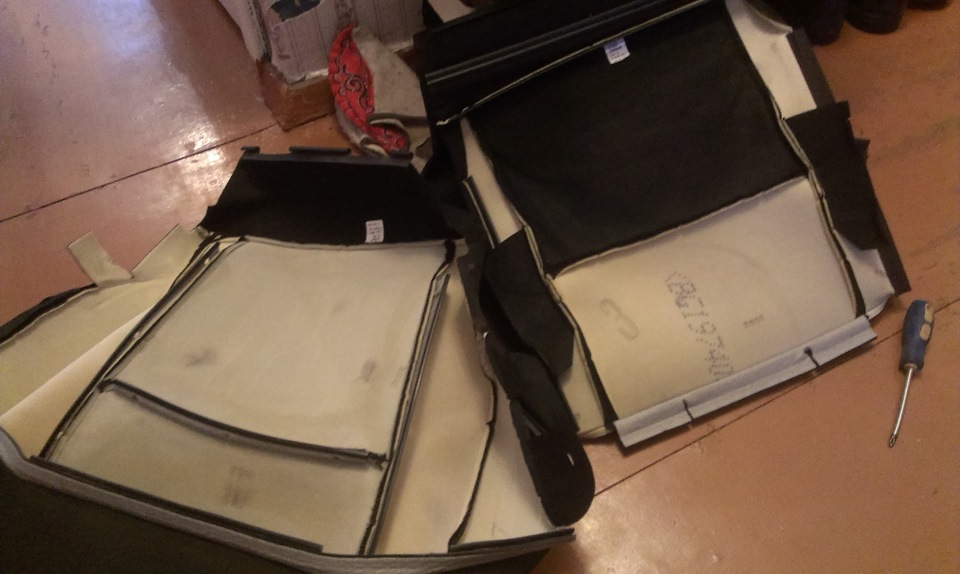 А это в стирку, стирается хорошо, сильные пятна предварительно можно фэйри потереть и смело на 40 градусов — KIA Ceed (1G)