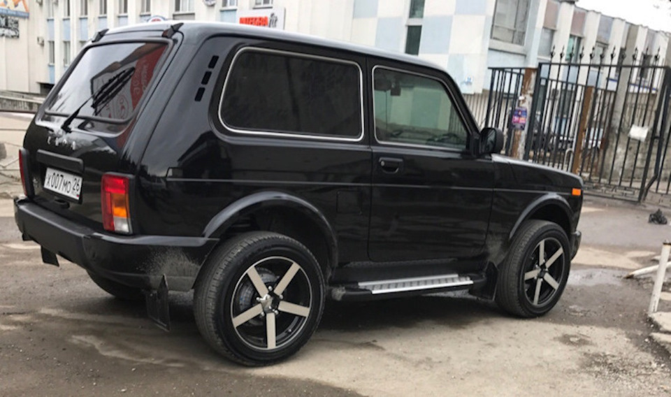 Winter Look : K&K Prime 17" - Lada 4x4 3D, 1,7 л, 2014 года колёсные диски DRIVE